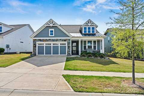 8718 Festival Way, Charlotte, NC 28215