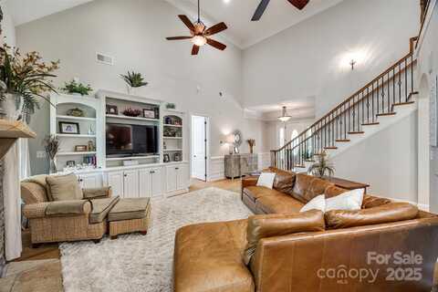 364 Stone Cliff Lane, Clover, SC 29710