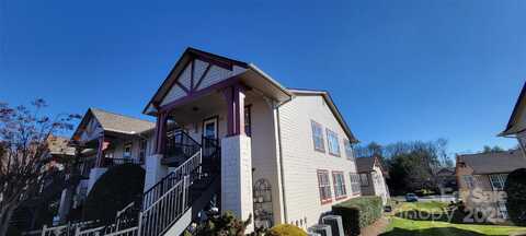 2306 Deermouse Way, Hendersonville, NC 28792