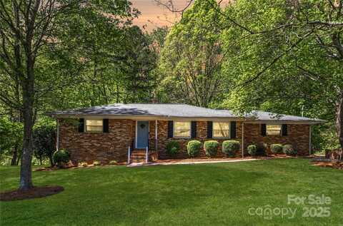 6325 Elmwood Circle, Charlotte, NC 28214