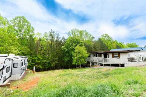 147 Marina Drive, New London, NC 28127