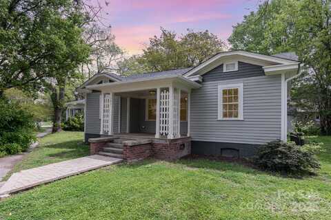 303 S Iredell Avenue, Spencer, NC 28159