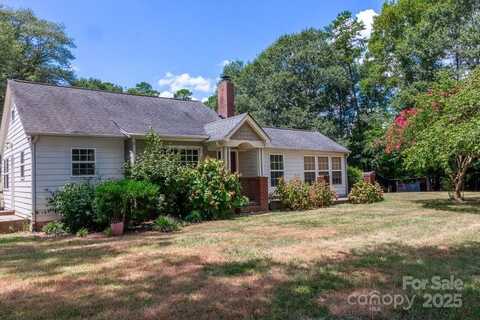 14131 Lucia Riverbend Highway, Mount Holly, NC 28120