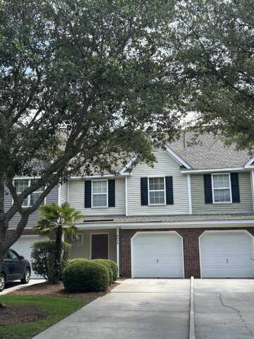 8634 Grassy Oak Trail, North Charleston, SC 29420