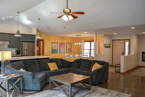 10523 S Highland Rd, Sister Bay, WI 54234