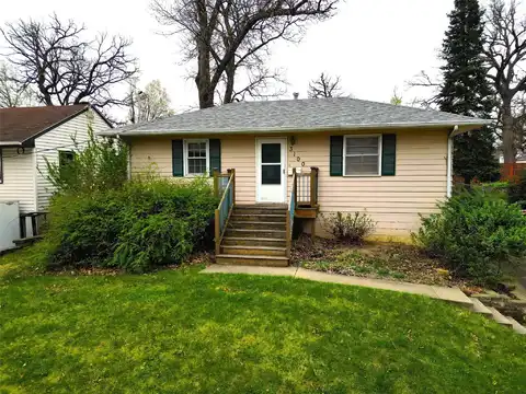 3100 Seneca Avenue, Des Moines, IA 50310