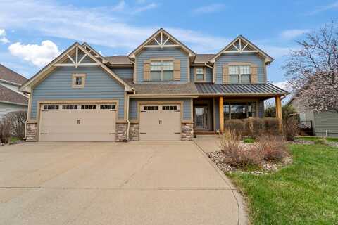 6623 Hampton Court, Johnston, IA 50131