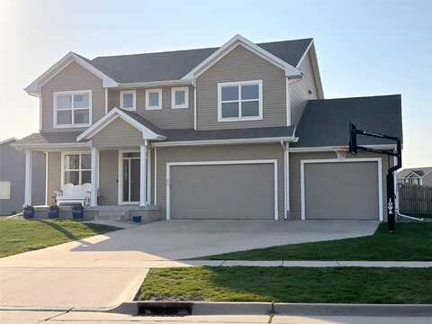 80 Mallard Pointe Drive NW, Bondurant, IA 50035
