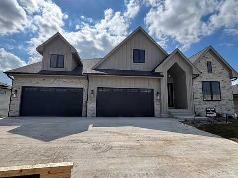 4116 NW 181st Street, Clive, IA 50325