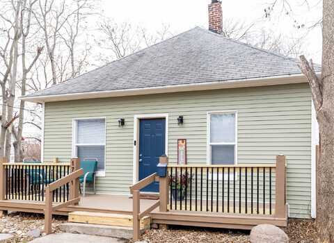 1761 Des Moines Street, Des Moines, IA 50316