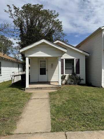 422 E Walnut, Enid, OK 73701