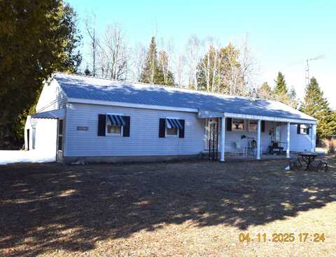 26967 S Point Aux Frenes RD, Goetzville, MI 49736