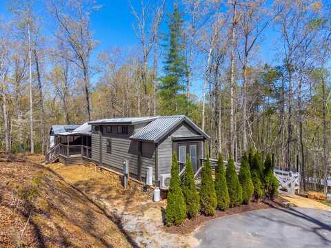 163 Simplicity Woods Drive, Franklin, NC 28734