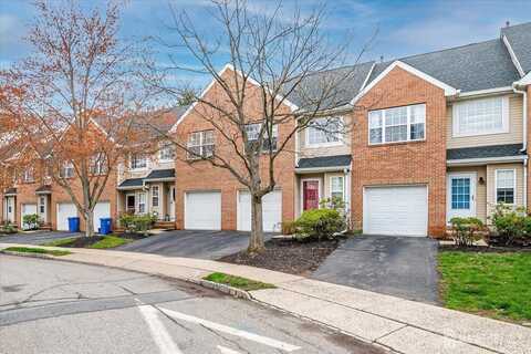 223 Hidden Woods Court, Piscataway, NJ 08854