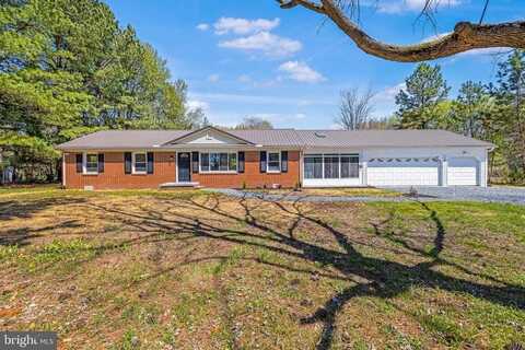 2475 W DENNEYS ROAD, DOVER, DE 19904