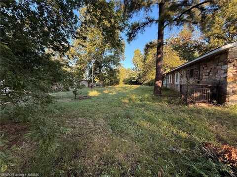 1725 N 13th ST, Fort Smith, AR 72904