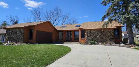 3216 Copper Hill Run, Fort Wayne, IN 46804