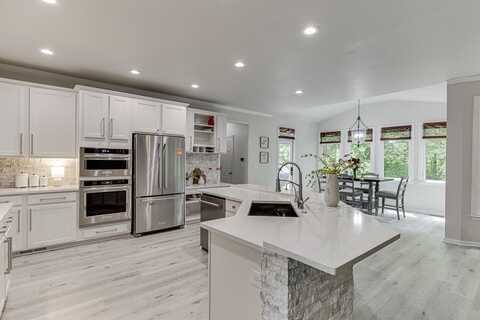 7035 Mountain Crossing, Cumming, GA 30041