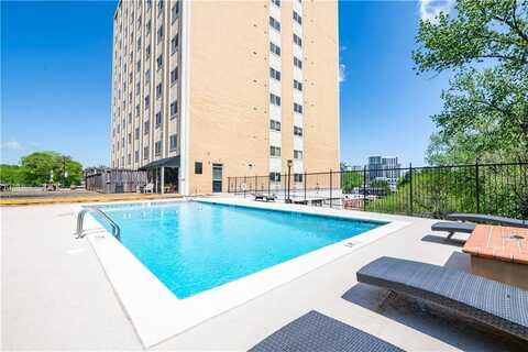 2285 Peachtree Road NE, Atlanta, GA 30309