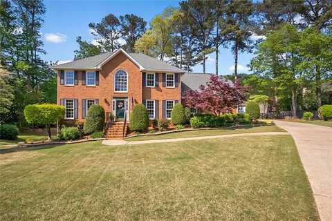 744 Edgewater Lane NW, Kennesaw, GA 30144