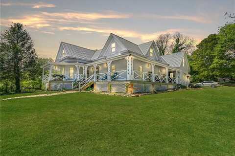 6242 Highway 52, Gillsville, GA 30543