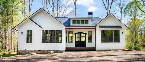 428 Licklog Road, Ellijay, GA 30536