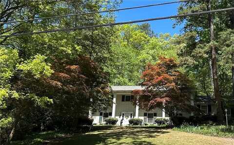 2985 Duke Of Gloucester, Atlanta, GA 30344