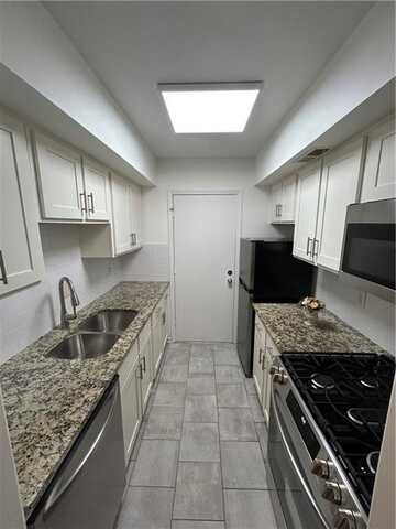 6851 Roswell Road, Atlanta, GA 30328