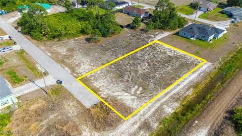 2615 38th Street SW, Lehigh Acres, FL 33976