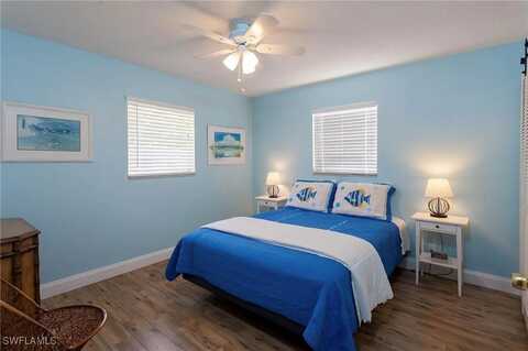 11093 Kelly Road, Fort Myers, FL 33908