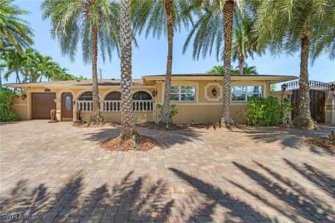 1013 SE 44th Street, Cape Coral, FL 33904