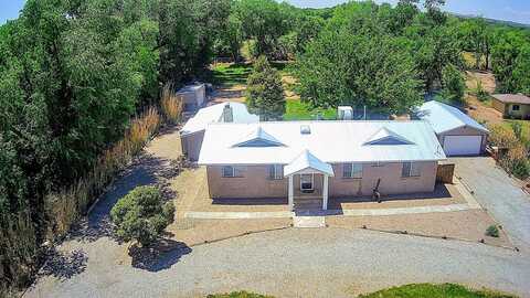 491 W Meadowlark Lane, Corrales, NM 87048