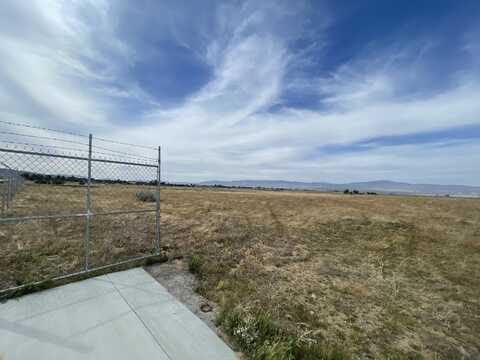 F-8 And 177th St. W, Lancaster, CA 93536