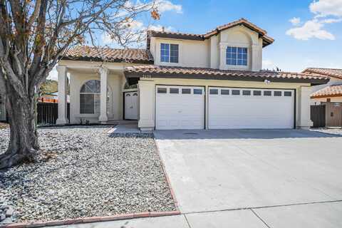 2608 W Oldfield Street, Lancaster, CA 93536