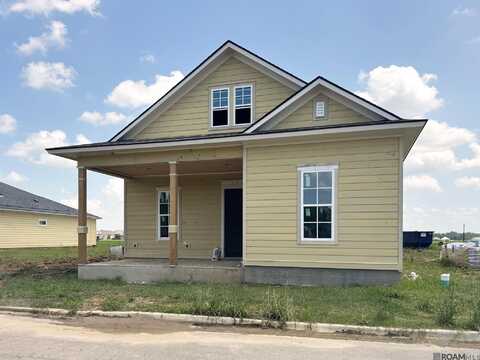 5141 Stonewater Dr, Gonzales, LA 70737