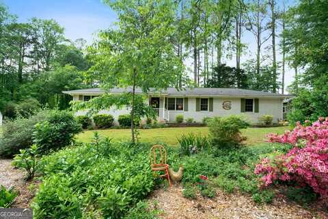 5839 Darry, Norcross, GA 30093