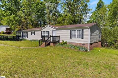 401 Walnut Crest Court, Fountain Inn, SC 29644
