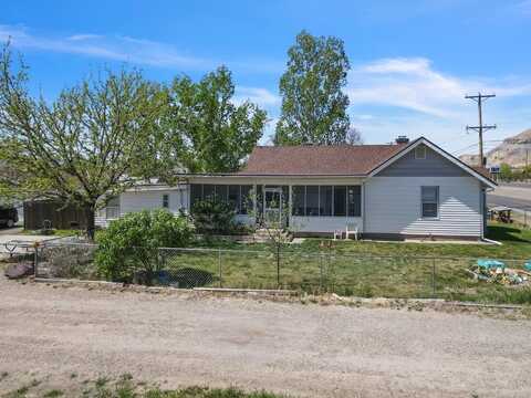 3743 G Road, Palisade, CO 81526