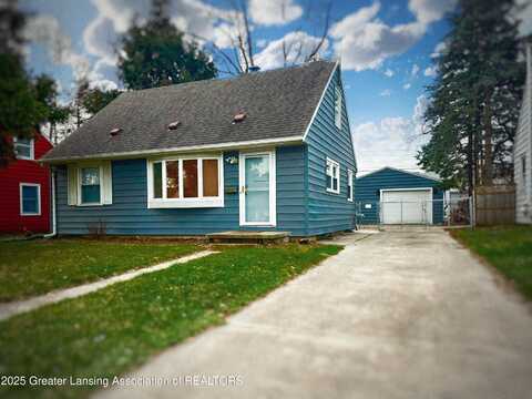 820 E Greenlawn Avenue, Lansing, MI 48910