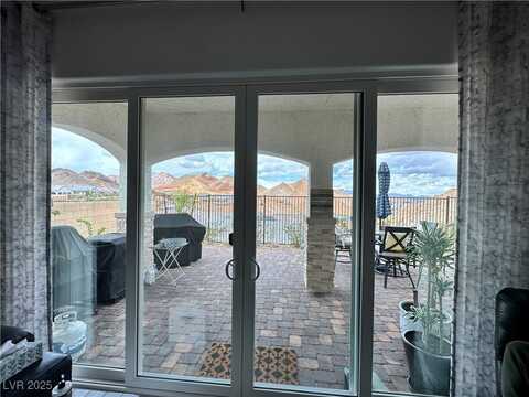 12 Tatahatso Point Street, Henderson, NV 89011