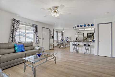 8410 Eldora Avenue, Las Vegas, NV 89117