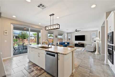 4531 S Bay Tree Court, Pahrump, NV 89061