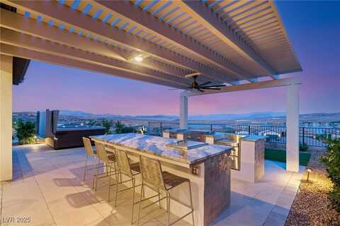46 Lake Bluff Court, Henderson, NV 89011