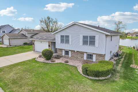 2806 Painted Leaf Drive, Crown Point, IN 46307