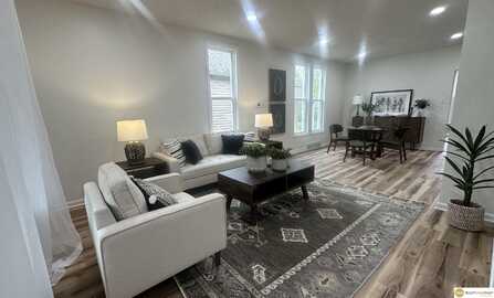 1815 Missouri Avenue, Omaha, NE 68107