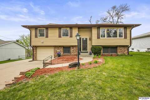 2022 N 104th Circle, Omaha, NE 68134