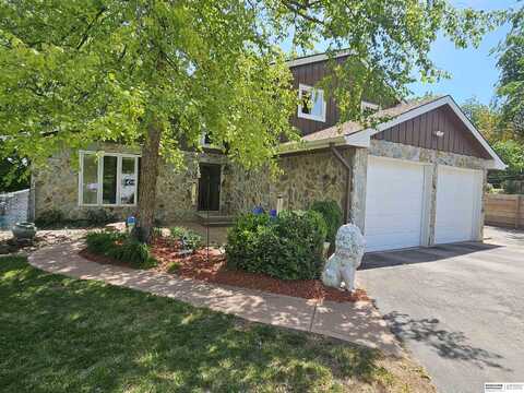 5124 County Road P37, Blair, NE 68008
