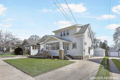 826 Elliott Street SE, Grand Rapids, MI 49507