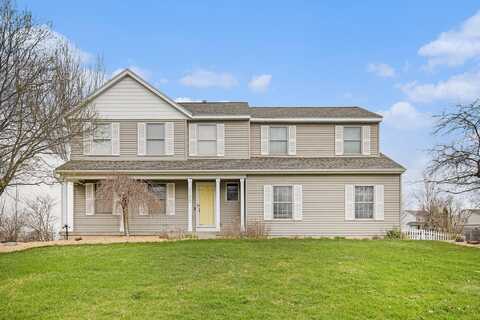 2155 Belmont Farms Circle NE, Belmont, MI 49306