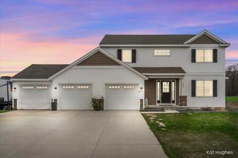 252 Warbler Drive, Caledonia, MI 49316